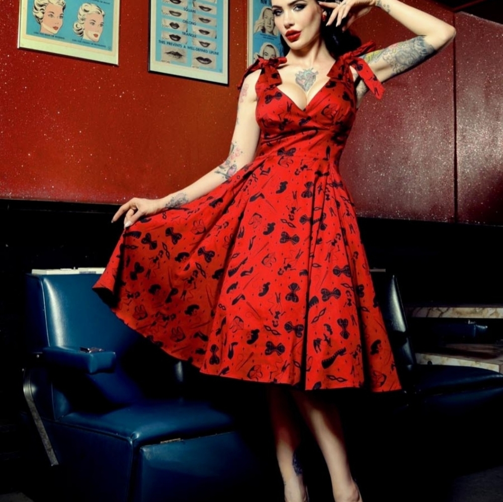 Pin up couture tie me up dress